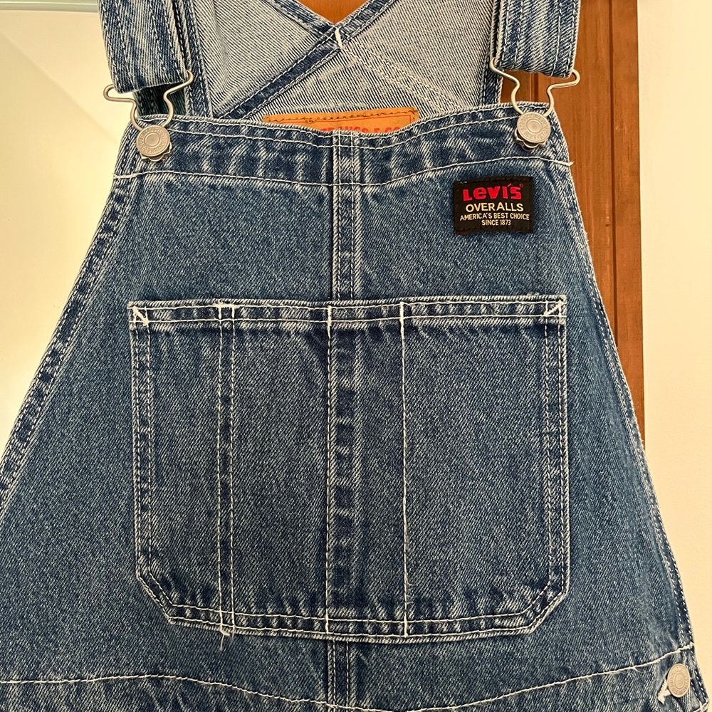 Levi’s men’s overalls in stonewash